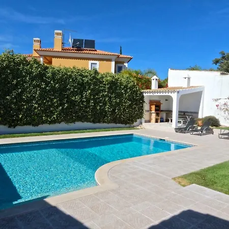 Caroline 3 - Clever Details Villa *