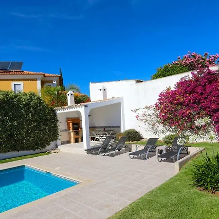 Caroline 3 - Clever Details Villa *