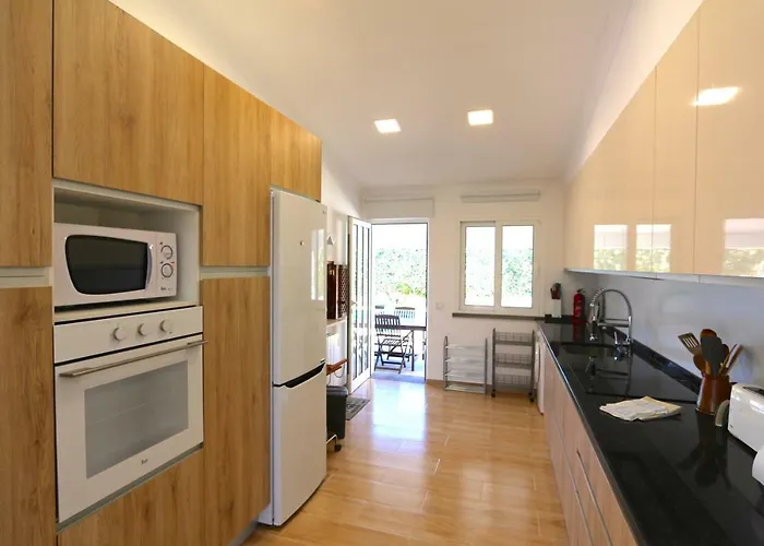 Caroline 3 - Clever Details * Βιλαμούρα